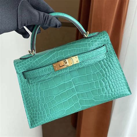 hermes vert jade croc|Hermes Birkin 30 Crocodile .